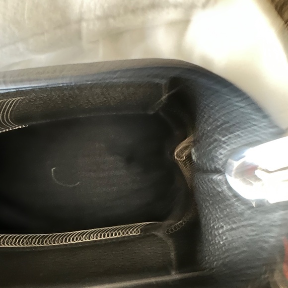 Prada Handbage - Picture 4 of 5